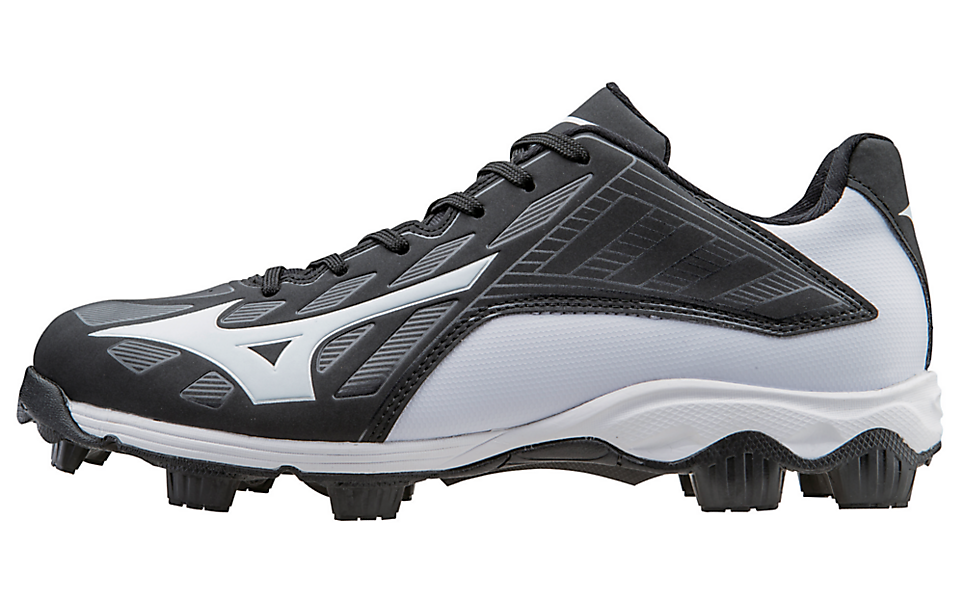 Mizuno youth cleats softball deals