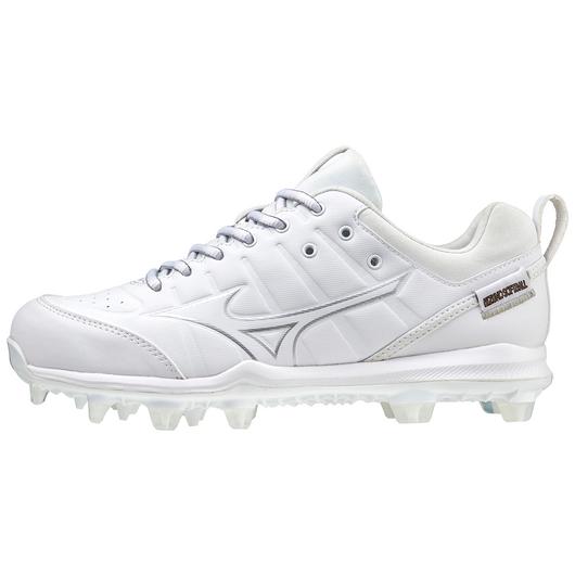 Women's Finch Elite 5 molded cleat